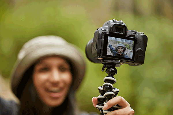 Captivate Your Audience: Video Marketing For Travel Agencies